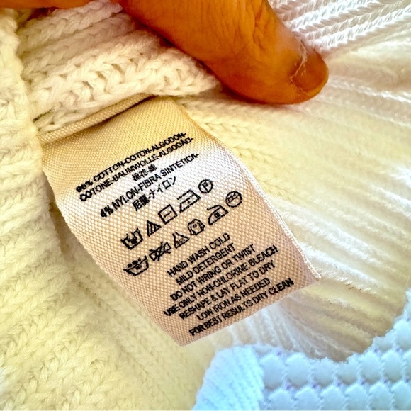 Free People Asymmetrical Hem Drop Shoulder White Sweater Size S - Picture 7 of 7